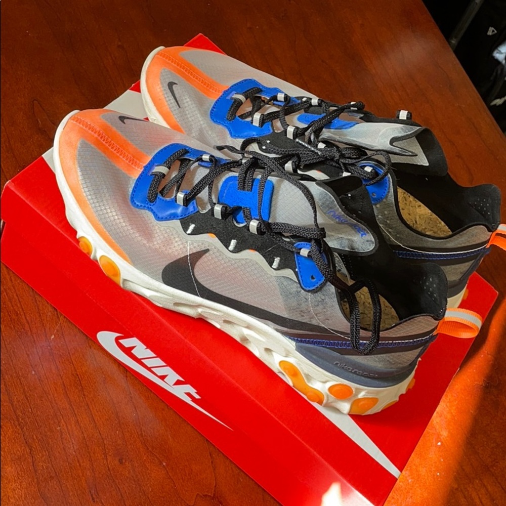 Nike React Element 87 Size 10.5 Wolf Grey/Thunder